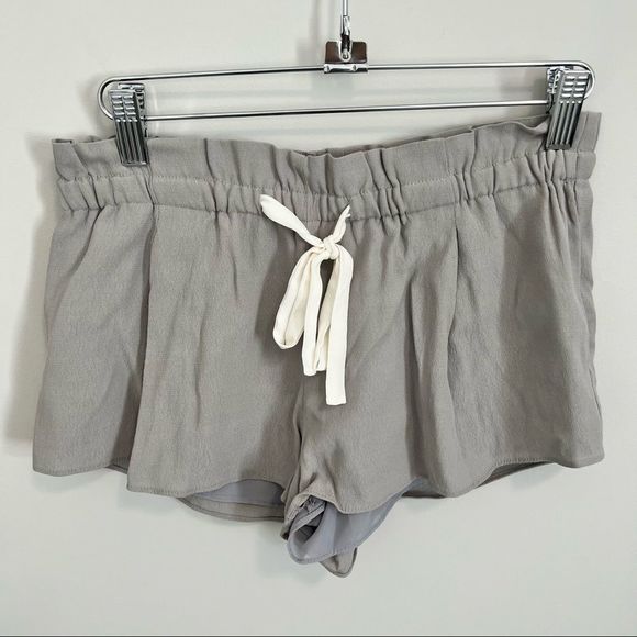 Aritzia Wilfred Montrouge Shorts Light Grey Pull On Paperbag  Shorts - Picture 5 of 14